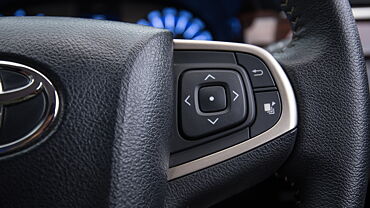 Toyota Innova Crysta [2016-2020] Right Steering Mounted Controls