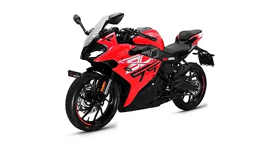 Keeway RR300 Left Front Three Quarter