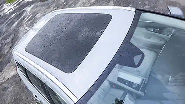 वॉल्वो xc60 कार की छत