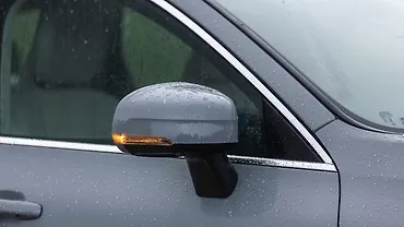 वॉल्वो xc60 ओआरवीएम ब्लिंकर