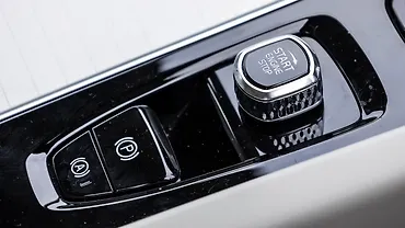 वॉल्वो xc60 इंजन स्टार्ट बटन