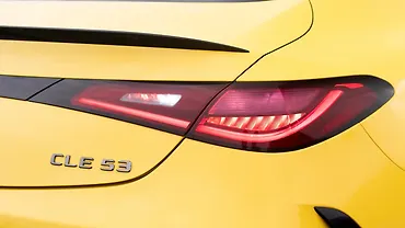 मर्सिडीज़ बेंज़ एएमजी CLE टेल लाइट / टेल लैंप