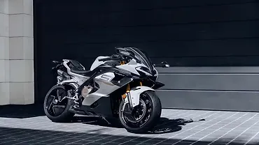 CF Moto 750SR-S unveiled 