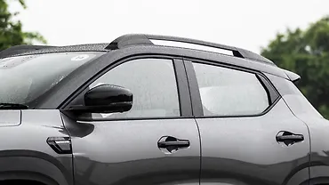 Renault Kiger Side Glass Housing