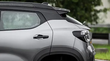 Renault Kiger Side Glass Housing