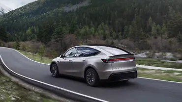 Tesla Model Y Images - Model Y Interior & Exterior Photo Gallery [50 ...