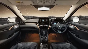 Maruti Suzuki Grand Vitara Dashboard