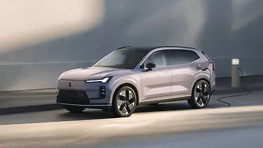 वॉल्वो ने ग्लोबली पेश की 2026 XC70; नई फ़्लैगशिप एस्टेट एसयूवी से उठा पर्दा
