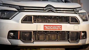 सिट्रोएन बसॉल्ट X ग्रिल्ल