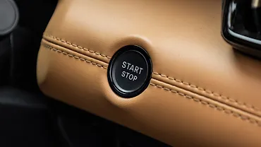 सिट्रोएन बसॉल्ट X इंजन स्टार्ट बटन