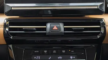 सिट्रोएन बसॉल्ट X फ्रंट सेंटर एयर वेंट