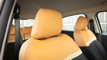 सिट्रोएन बसॉल्ट X फ्रंट सीट हेडरेस्ट