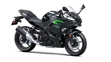 Kawasaki Ninja 500 Available with up to Rs. 47,000 Discount 