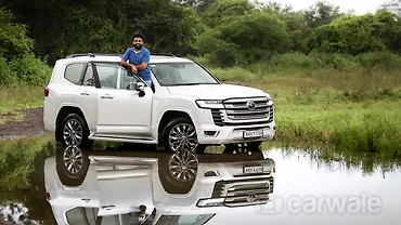 Toyota Land Cruiser 300 First Drive Review 