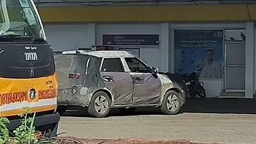 New-gen Hyundai Venue Spied Again as Launch Nears