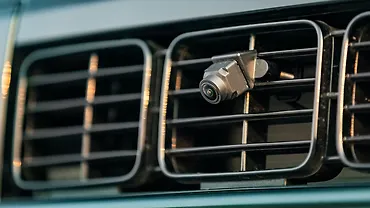 सिट्रोएन एयरक्रॉस X Grille Camera Image