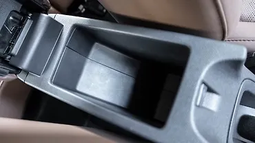 सिट्रोएन एयरक्रॉस X फ्रंट सेंटर आर्म रेस्ट स्टोरेज