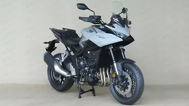 EICMA से पहले होंडा CB1000 जीटी बाइक हुई लीक! 