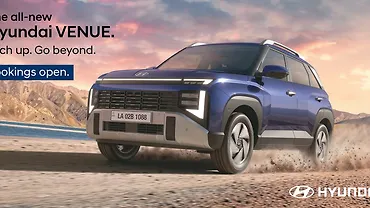 Hyundai Venue Left Front Three Quarter