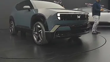 Honda 0 Alpha Right Front Three Quarter