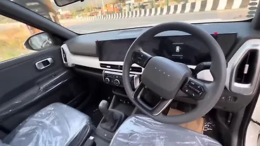 Hyundai Venue Dashboard