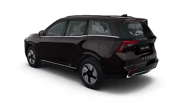 Mahindra XEV 9S Left Rear Three Quarter