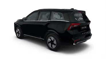 Mahindra XEV 9S Left Rear Three Quarter