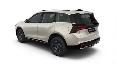 Mahindra XEV 9S Left Rear Three Quarter