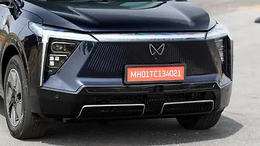 Mahindra XEV 9S Grille