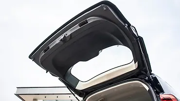 Mahindra XEV 9S Open Boot/Trunk