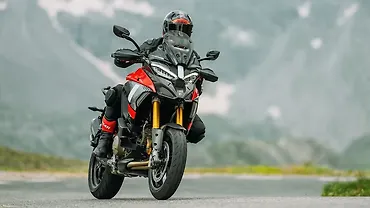 Ducati Multistrada V4 Pikes Peak Launched at Rs. 36.16 Lakh Ducati Multistrada V4 Pikes Peak Launched at Rs. 36.16 Lakh