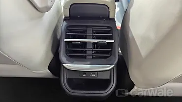 टाटा सिएरा रियर रो एयर वेंट