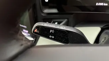 पोर्शे Cayenne Electric हेडलाइट स्टॉक