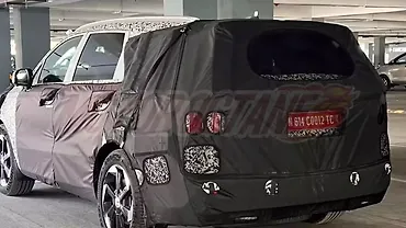 Kia Sorento Spied in India: Launch on the Cards?