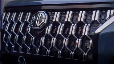 एमजी हेक्टर सामने का लोगो