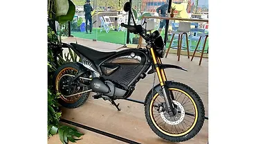Royal Enfield Flying Flea S6 Scrambler Right Side View