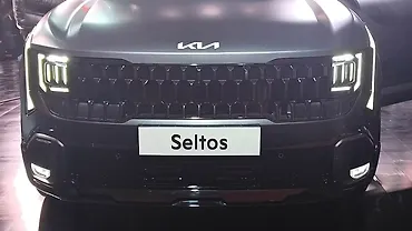 Kia Seltos Front View