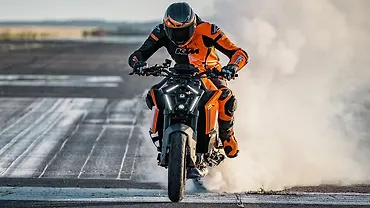 KTM 1390 Super Duke RR Details Leaked: Lighter than before