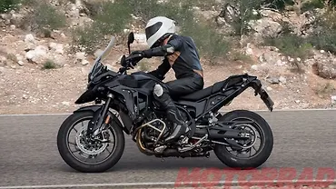 टेस्टिंग के दौरान यूरोप में देखी गई नई ट्रायम्फ़ टाइगर 900 बाइक!