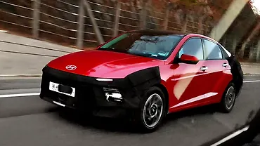 Hyundai Verna Facelift Spotted Testing With Updated Styling Hyundai Verna Facelift Spotted Testing With Updated Styling