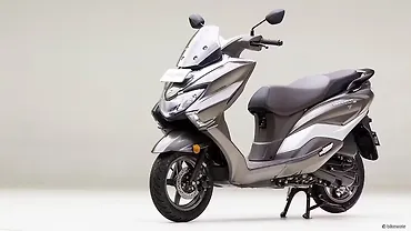 Suzuki Burgman Street 125 EX: SEP-α Tech Explained