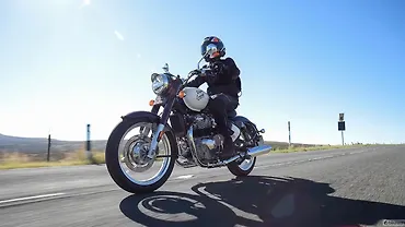 रॉयल एनफ़ील्ड ने बढ़ाई 650cc लाइनअप बाइक्स की क़ीमतें!