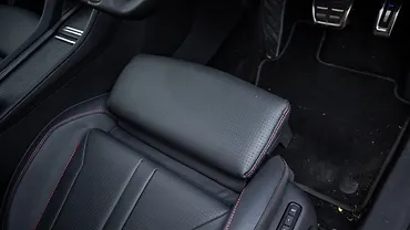 Skoda Kodiaq RS Driver's Seat Adjustable under-thigh Support