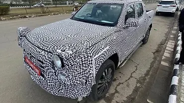 Mahindra Global Pik Up Headlight