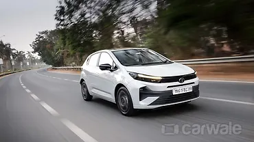CNG AMT battle: Tata Altroz Vs Tata Punch: It’s Much Closer Than You Think! CNG AMT battle: Tata Altroz Vs Tata Punch: It’s Much Closer Than You Think!