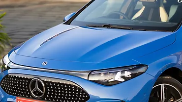 मर्सिडीज़ बेंज़ सीएलए बंद हुड / बोनट