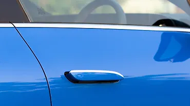 मर्सिडीज़ बेंज़ सीएलए फ्रंट डोर हैंडल