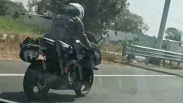 Is This the BMW F 450 GS Based TVS Apache RR 450?