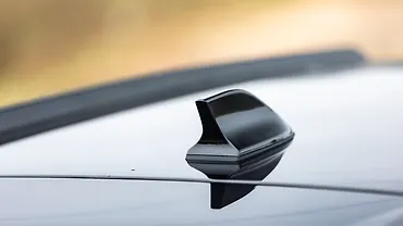 टाटा पंच ईवी एंटीना
