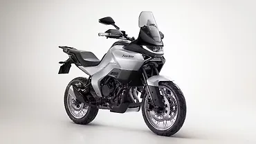 भारत में टेस्टिंग के दौरान नज़र आई नॉर्टन एटलस बाइक!